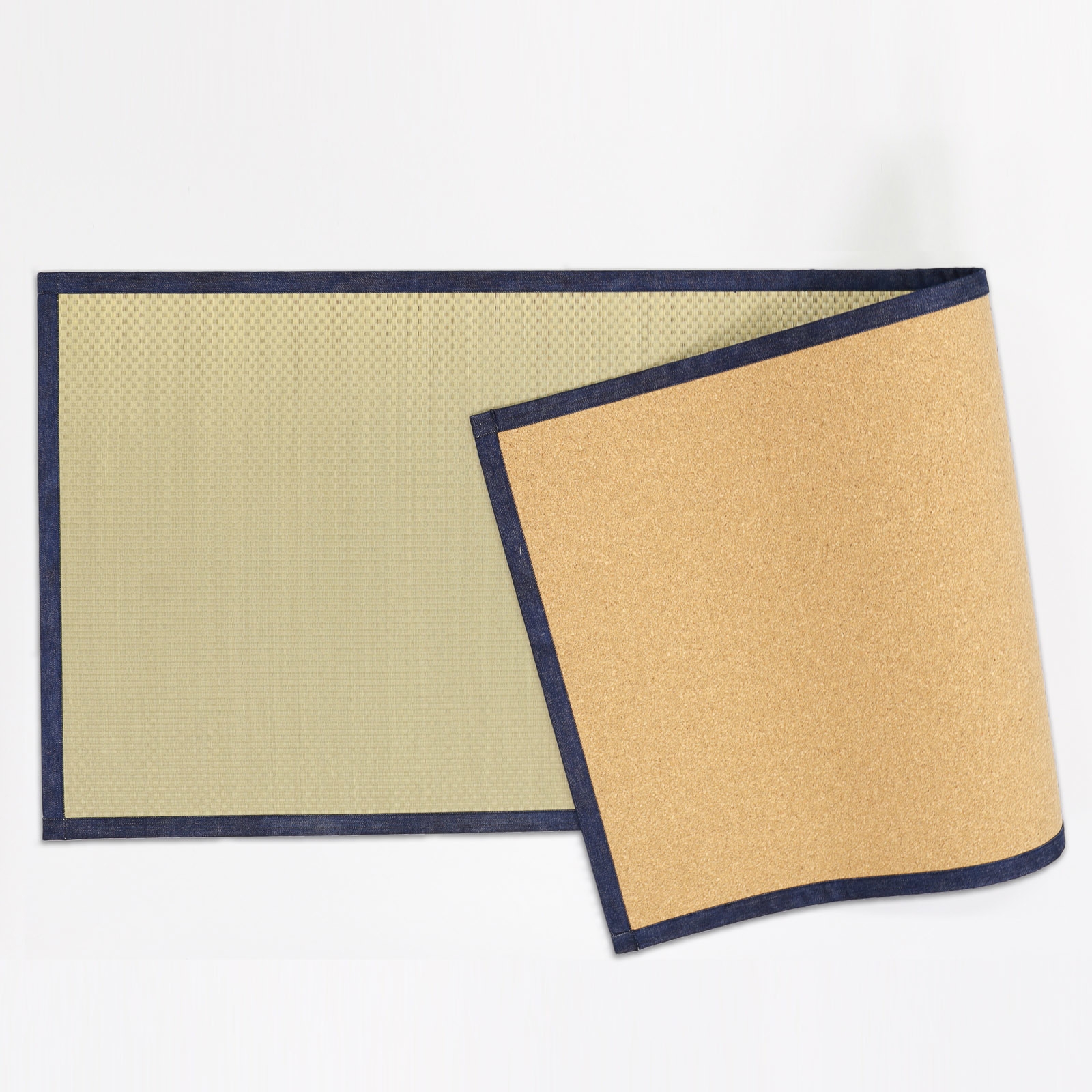 優秀賞/畳になれないイ草から生まれたアップサイクルマット