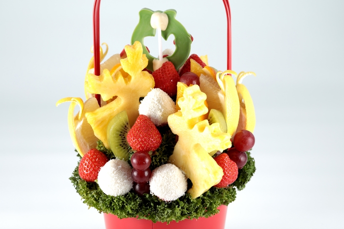 裏面にはパイナップルのトナカイ。360度かわいい!