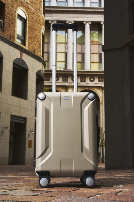 X-CORE シャンパンゴールド