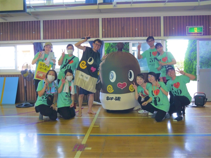 ねば~る君と運営メンバー