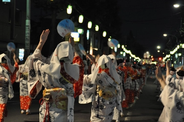毎年40万人が来場！豪華な七夕飾りが街を彩る 「第67回福生七夕まつり」8月3日(木)～6日(日)開催！