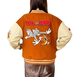 トムとジェリーのスカジャン！かわいくクールにコーデを決めてくれるアイテムが登場しました。