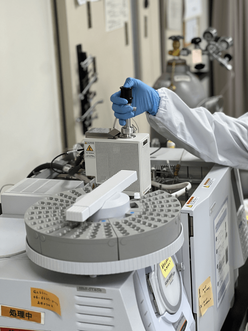 研究に用いられた分析装置(奈良文化財研究所)