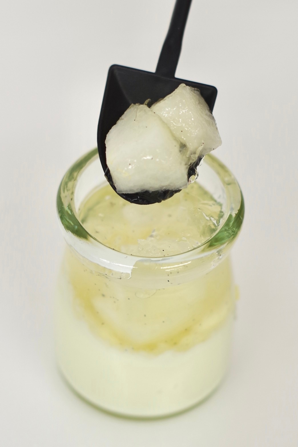 梨がごろっと入った季節限定プリン!