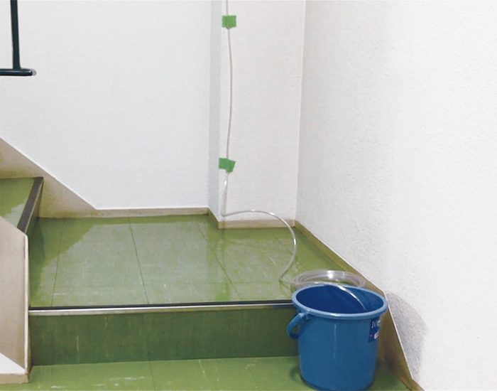 ポタポタキャッチ 排水誘導イメージ