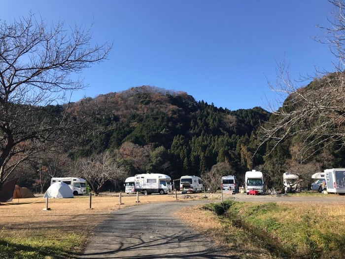 「Cheer up RV Fes.」の風景 茨城県「キャンプ村やなせ」2021年
