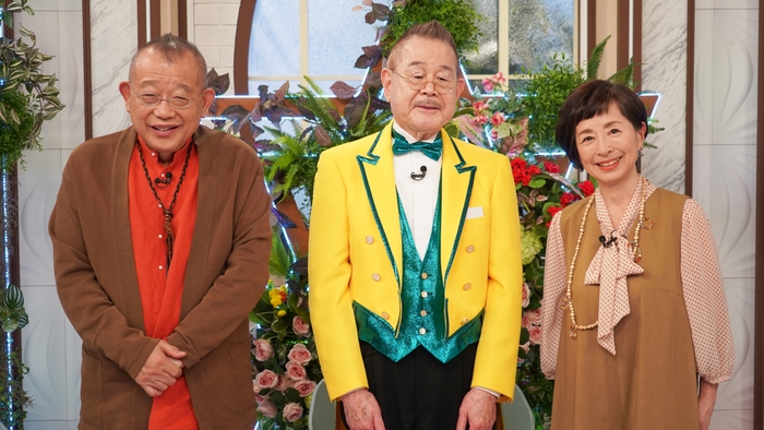 笑顔溢れる収録後の記念写真