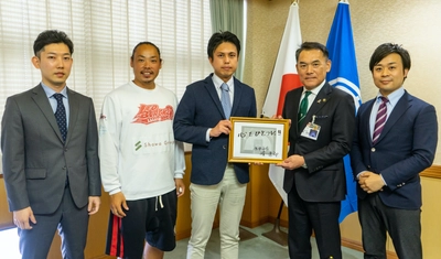 KARATSU LEO BLACKS、佐賀県内の全20市町へ表敬訪問を行い チーム立上げから今までの活動を報告