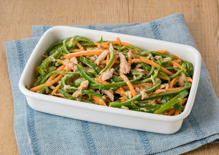 「サラダストック」サイト掲載レシピ ピーマンとにんじんとツナのサラダ