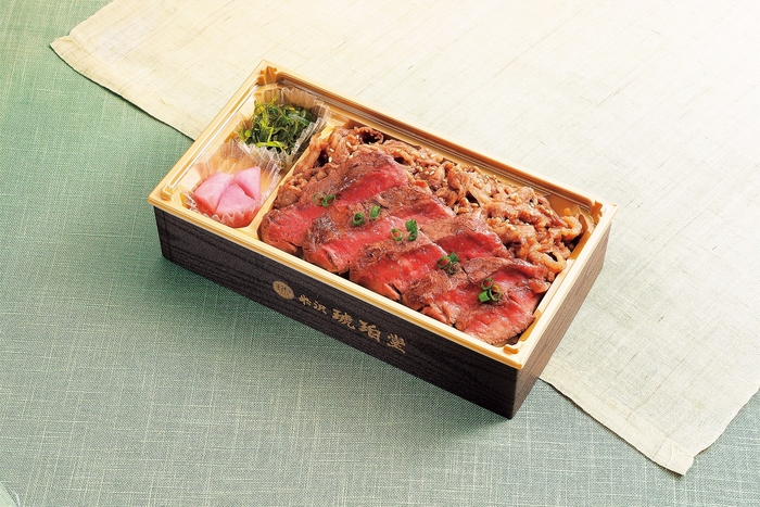 米沢 琥珀堂「米沢牛シャトーブリアン&香味焼肉食べ比べ弁当」