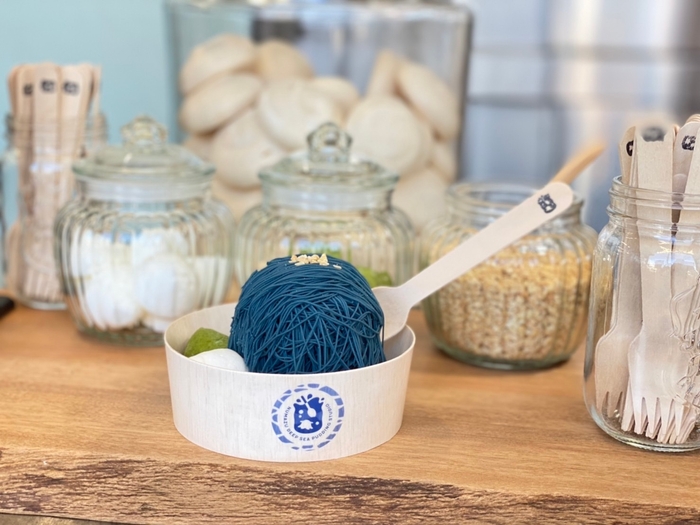 仕上げのトッピング