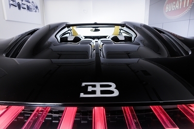 ブガッティ W16 ミストラル 6