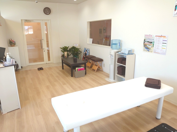 ストレッチ専門店ストレチックス滋賀南草津店 内観