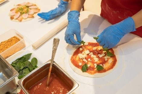 ベビースター ピザづくり体験1