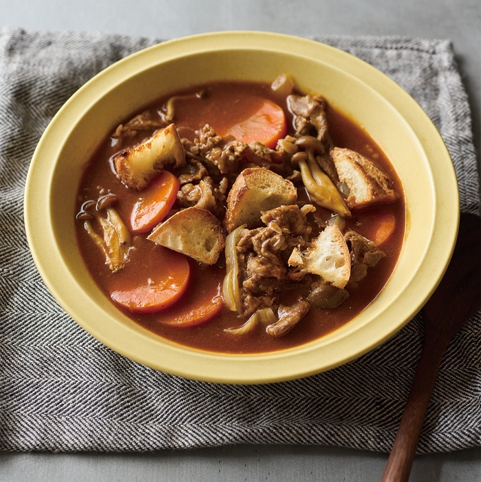 「にんじんと牛肉のシチュー」(5章)