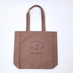 ミッフィーのドルチェシリーズは大人女子の好きなくすみカラーとスイーツがモチーフ！おしゃれカワイイバッグがシンプルで華やか