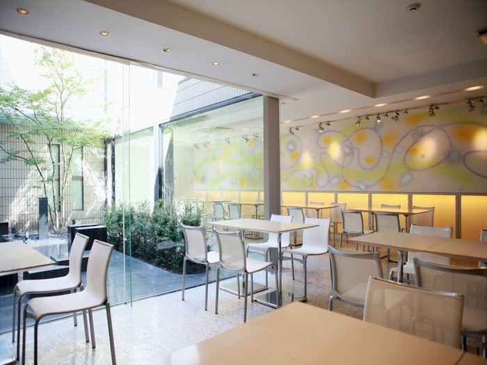 「ダイニングカフェ　チグサ」内観