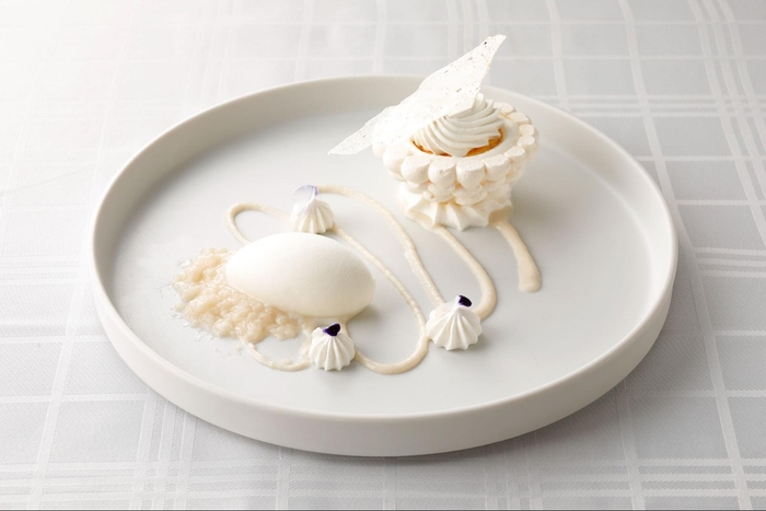 リコッタチーズとヨーグルトクリームのムラングシャンティー