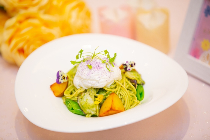 5月『タコとインカの目覚めのジェノベーゼ エンドウ豆とビシソワーズのエスプーマ』イメージ