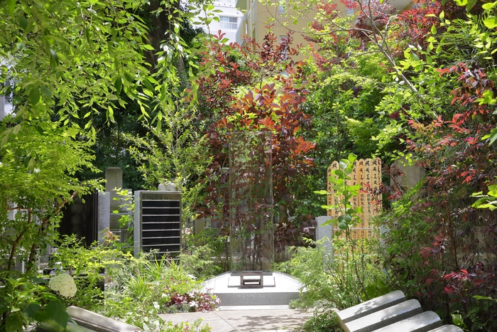 〔アンカレッジが提携する寺院の合葬型墓地/合同墓〕