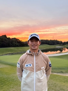 株式会社ACNホールディングス、 プロゴルファー片岡尚之選手と所属契約を締結