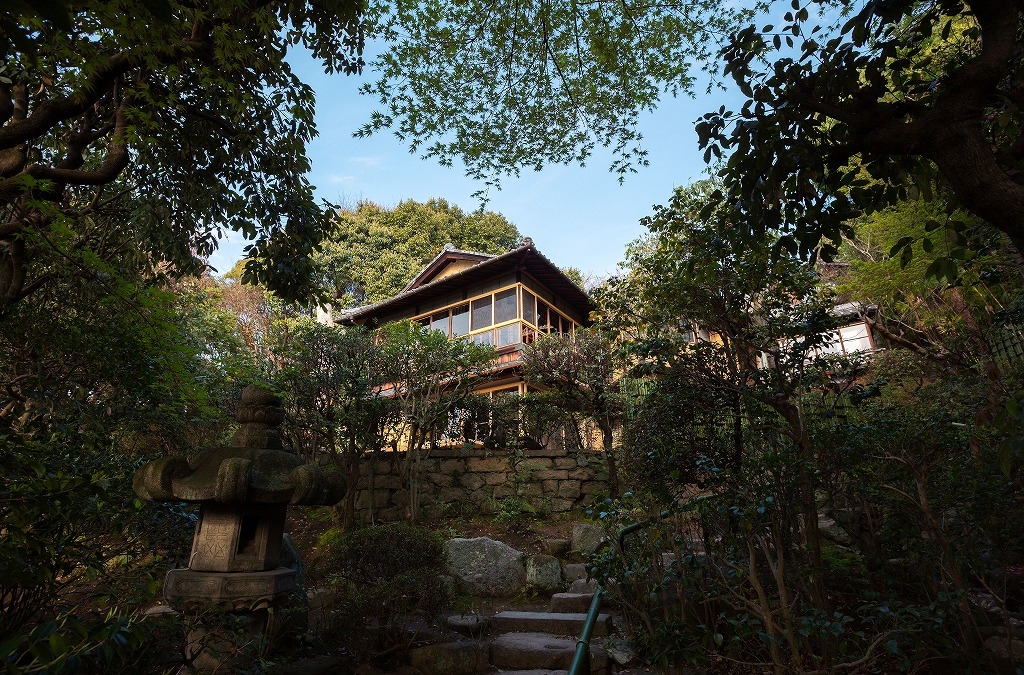出雲屋敷外観1.jpg