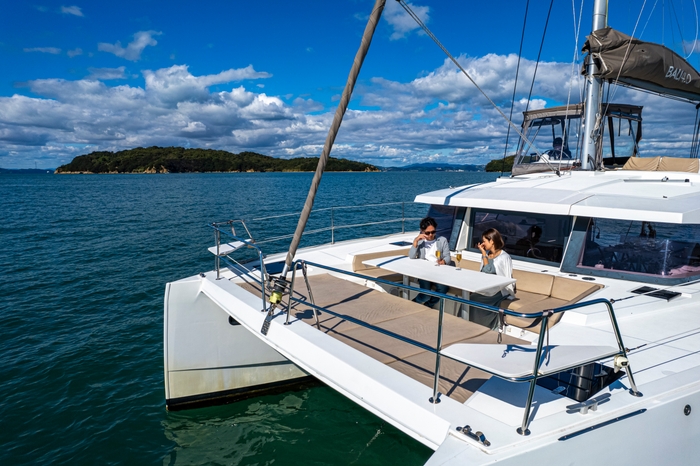 貸切ヨット カタマラン(クルーズ3時間 1艇/50,000円)