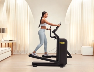 家庭用フィットネスマシン「Technogym Elliptical」登場　 ～関節に衝撃が少ない全身ワークアウト　心身を健康に導く～