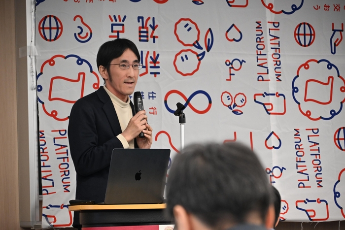 基調講演する嘉村賢州氏