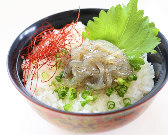 「淡路島の生しらす沖漬け」調理例:沖漬け丼