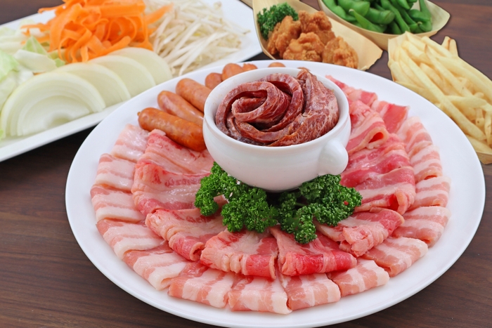 お祭りBBQセット(PORK&BEEFコース) ※画像は4人前のイメージです。