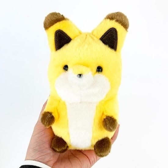 タヌキとキツネグッズ特集