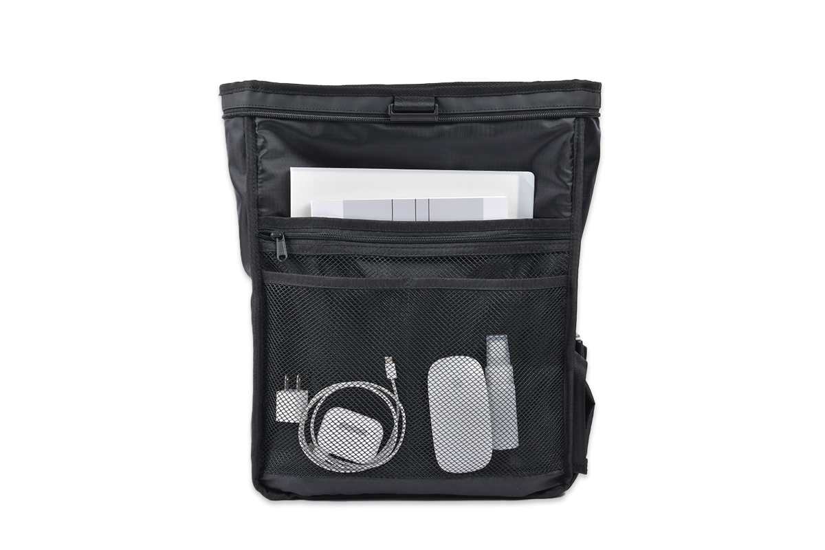 メイン オーガナイザーポケット