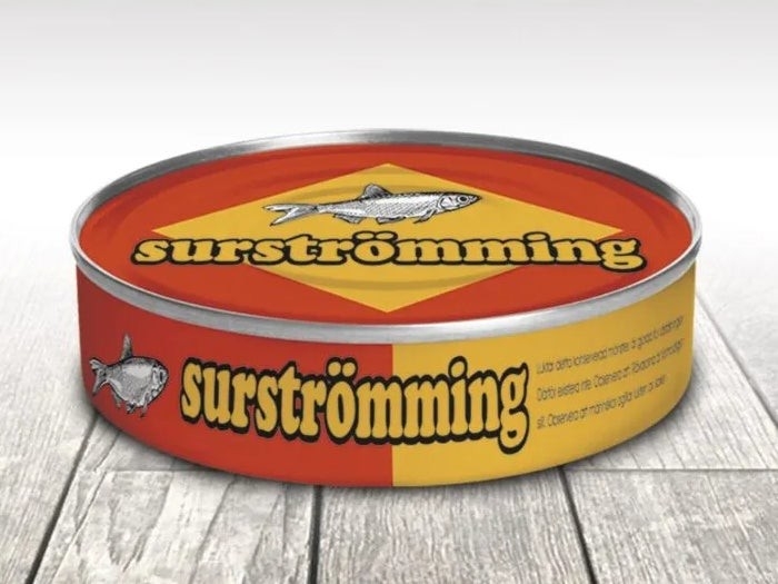 「シュールストレミング（にしんの缶詰）」