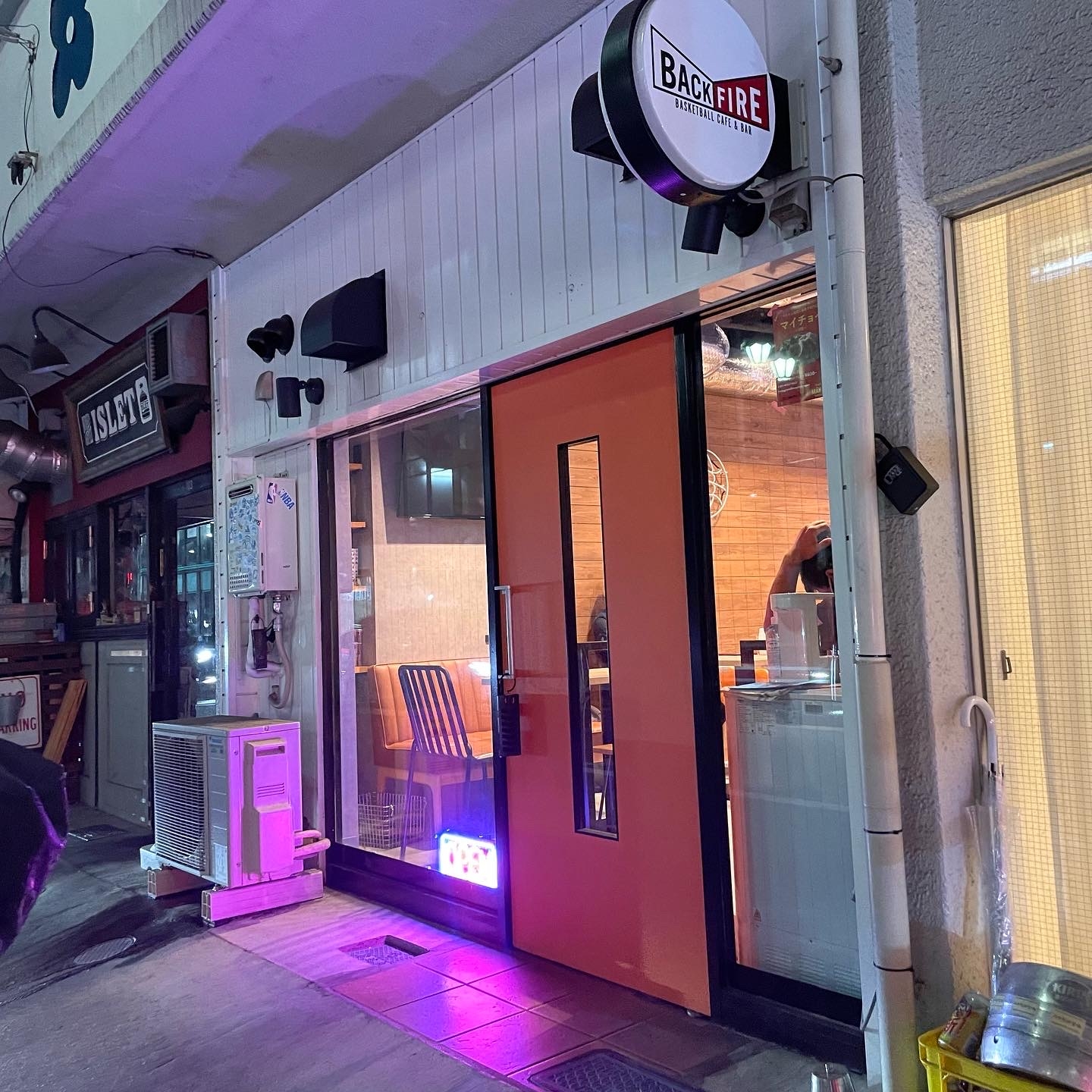 店舗外観
