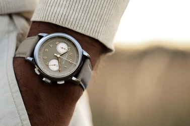 スウェーデン発のウォッチブランド「CORNICHE」 - 新作腕時計  サンドベージュで描く上品なミリタリークロノグラフ 『Sand MilitaireII』 発売