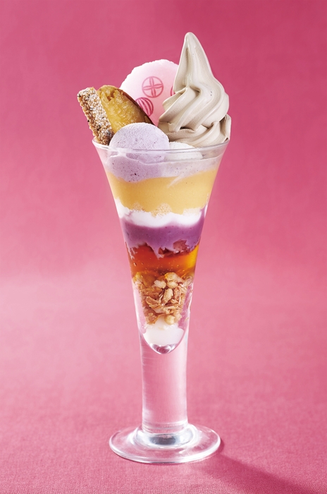「安納芋と紅芋のほうじ茶パフェ」 1,200円(税込1,320円)