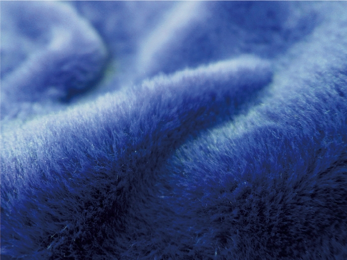 「毛足10ミリ」が生む贅沢なぬくもり