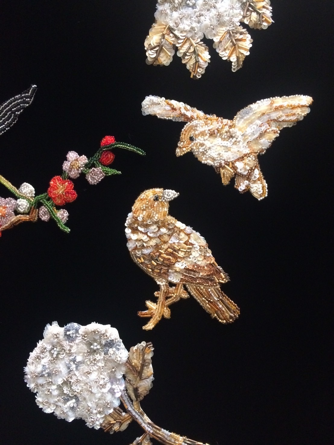 刺繍作品:花鳥