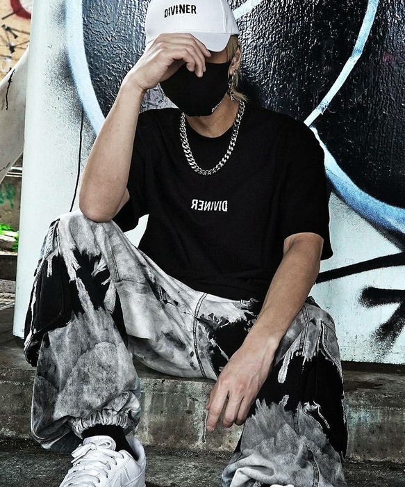 Exaggerate Box Logo TEE（ブラック）