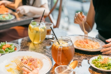 カジュアルフレンチ＆ビストロレストランの新事業に挑戦　 『Antique Chic Brooch 横浜店』が6月24日オープン！