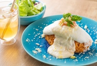 白いカニオムライス ~クリームソース~