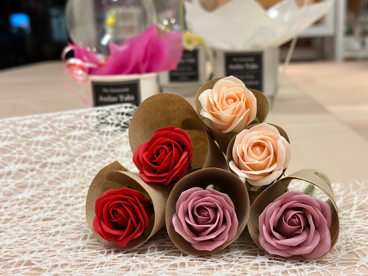 ショップオープン200名にプレゼント