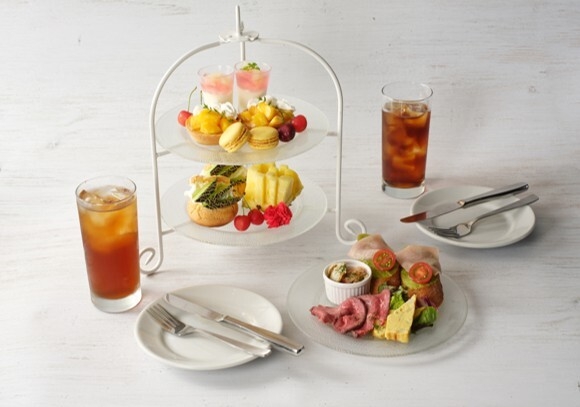 夏を彩るアフタヌーンティーセット