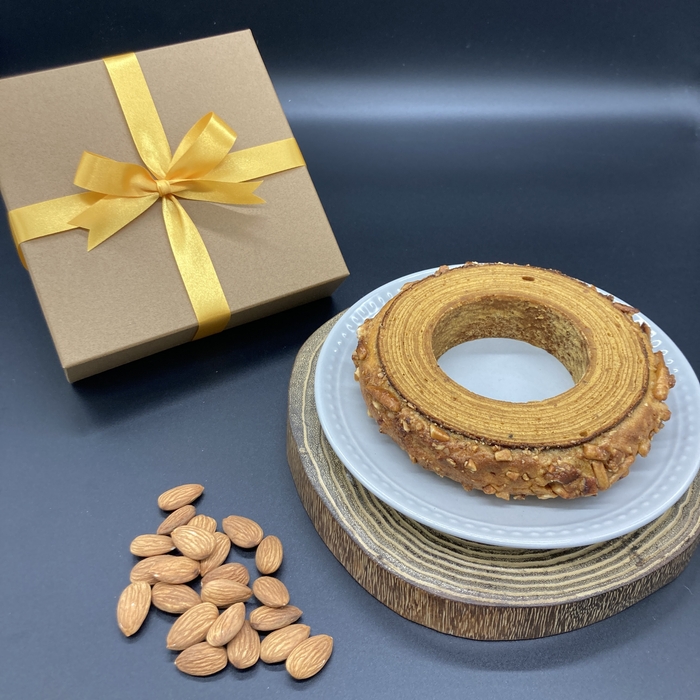 <ヴィヨン>キャラメルナッツバウムクーヘン