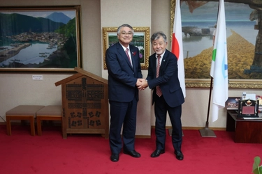 ジャパンシステム、熊本県天草市とデジタル行政共同実証・ 研究事業に関する協力協定書を締結