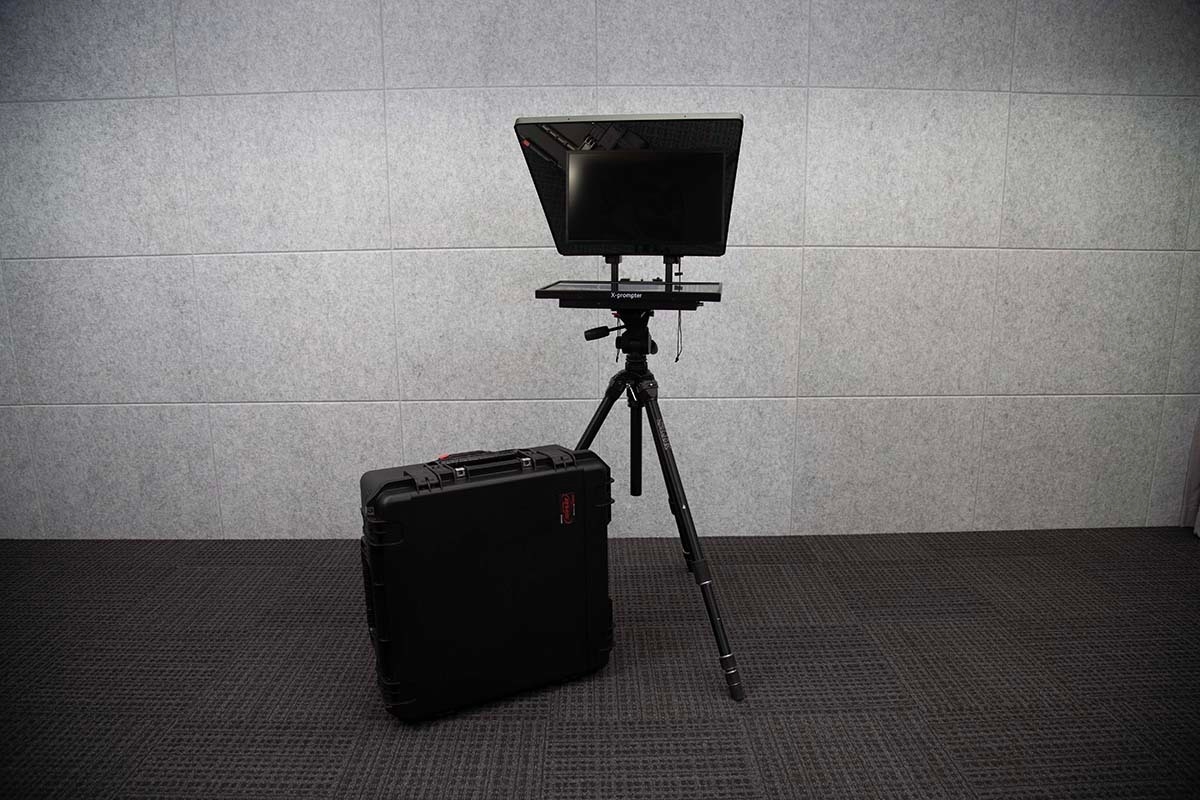 テレプロンプター X-GL使用例