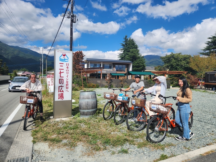 (Fujisanbikeを借りて河口湖一周)