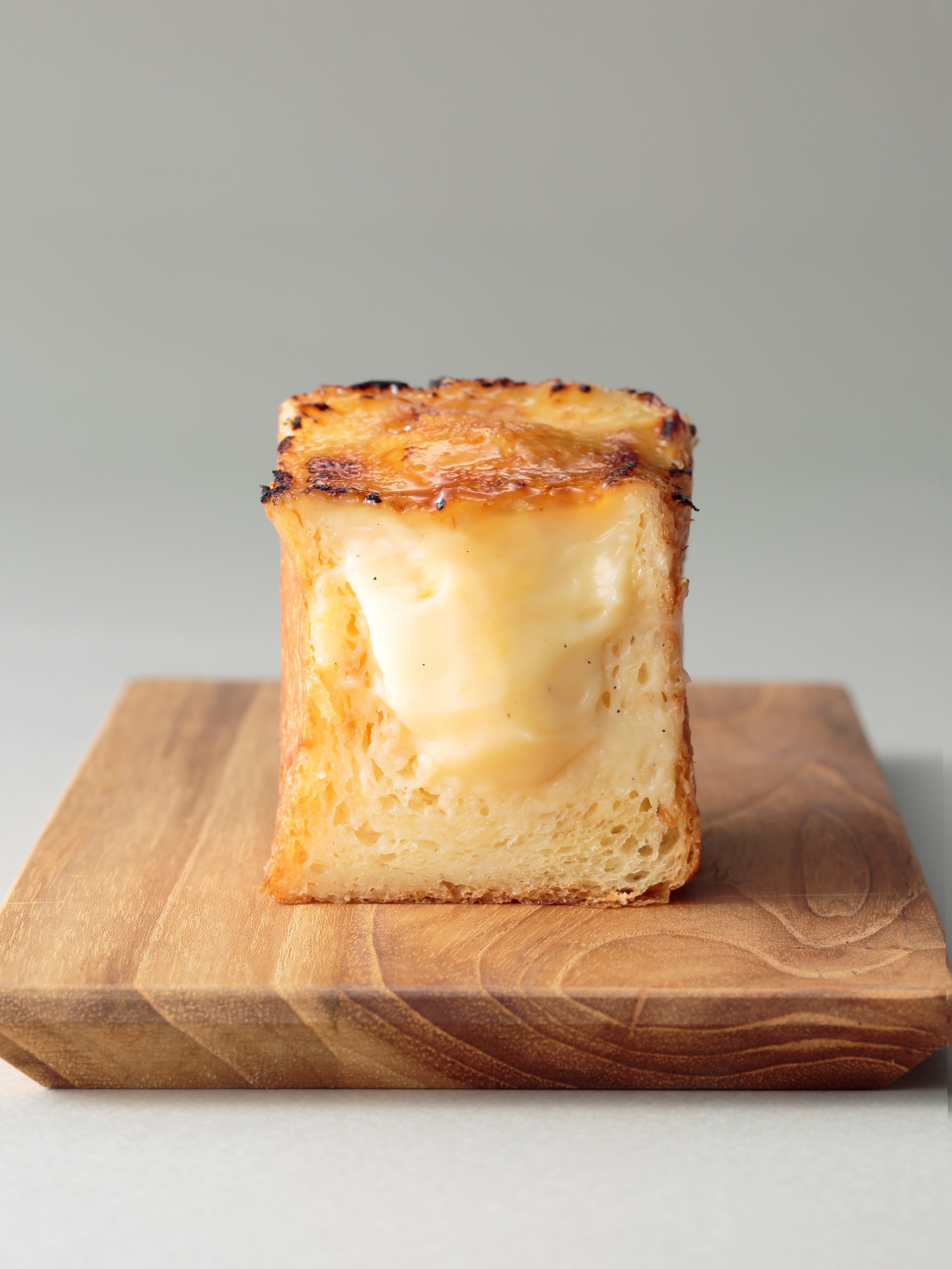 パン・ド・ブリク TOKYO カスタードBURDIGALA