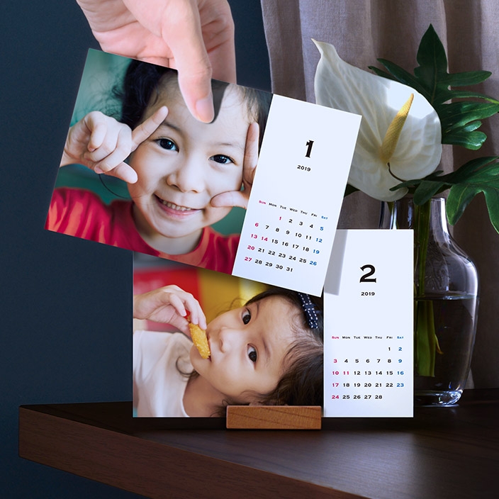自分用・プレゼント用・ビジネス用に1部500円で作れるオリジナル商品 「TOLOT卓上カレンダー2019」受注開始<大量注文に対応>